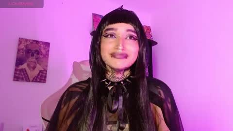 sharaross1 online show from March 16, 2:06 am