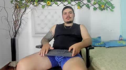 jhon deibyd online show from November 17, 5:13 am