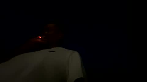 Snapshot of sharksboy16 chatting on January 2, 7:12 am Sharksboy online show from January 2, 7:12 am