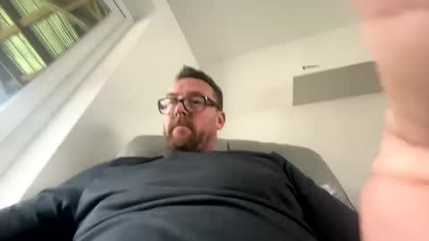 Snapshot of sharksboy16 chatting on January 20, 1:21 pm Sharksboy online show from January 20, 1:21 pm