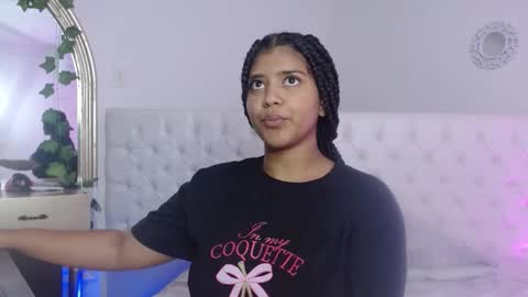 Sharlot online show from January 7, 12:18 pm