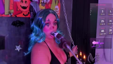 sharlotthe_bigass online show from October 9, 1:36 am