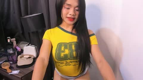 Snapshot of sharmainefvkyou chatting on July 16, 6:47 pm sharmainefvkyou online show from July 16, 6:47 pm