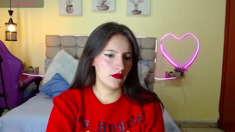 Snapshot of sharon_makelove chatting on August 7, 7:27 pm ESTEFI online show from August 7, 7:27 pm