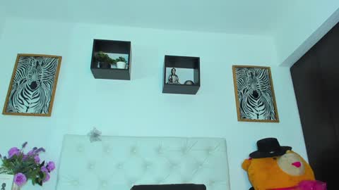 Snapshot of sharon_smiith_ chatting on January 24, 10:41 pm sharon_smiith_ online show from January 24, 10:41 pm