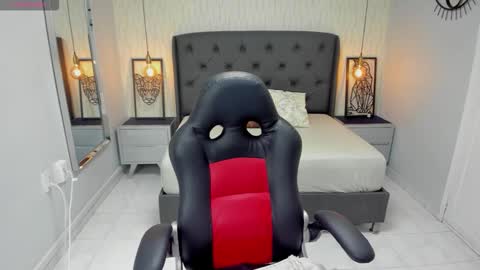 M A G N O  online show from September 10, 12:27 pm