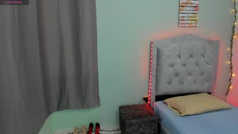 M A G N O  online show from May 22, 2:33 pm