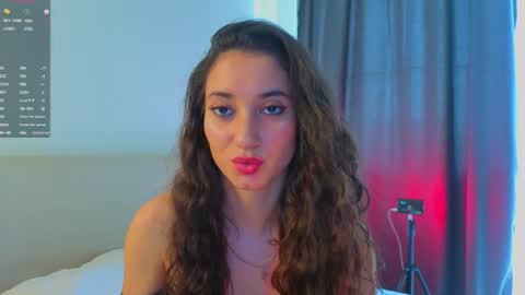 Snapshot of sharonrodrigueez chatting on July 12, 11:01 am Lola and Stacey online show from July 12, 11:01 am