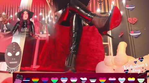 Your mistress Sharon  online show from February 15, 9:15 pm