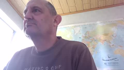 Peter online show from May 9, 10:42 am