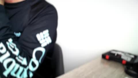 Snapshot of shaved4good chatting on January 2, 8:35 pm shaved4good online show from January 2, 8:35 pm