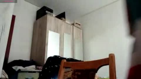 Annette online show from April 13, 7:14 am