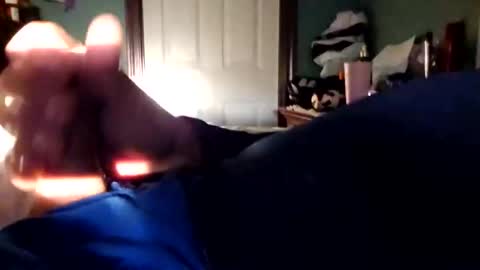 Snapshot of shawnh73 chatting on October 19, 11:33 am shawnh73 online show from October 19, 11:33 am