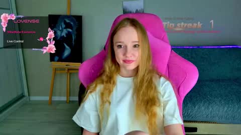 Shawty Mia online show from February 11, 9:20 pm