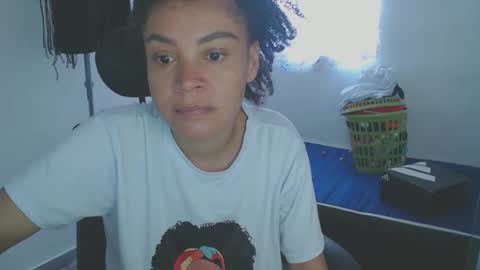 Shayna online show from April 3, 3:54 pm