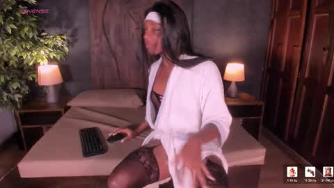 Snapshot of shayna_lee_ chatting on February 20, 9:59 pm shayna_lee_ online show from February 20, 9:59 pm