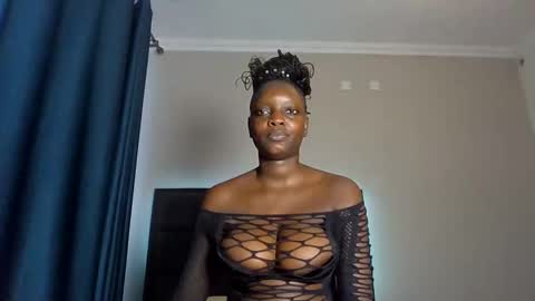 Snapshot of shayne_akinyi chatting on October 13, 6:24 am Shayne online show from October 13, 6:24 am