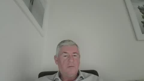 she52 online show from November 27, 3:03 pm