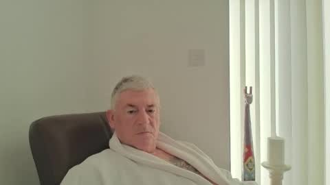 she52 online show from April 9, 7:14 am