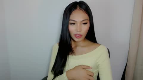 Snapshot of shealana69 chatting on November 4, 12:15 pm MY IG Shealana69 online show from November 4, 12:15 pm