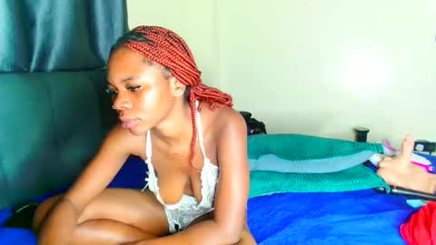 shee13 online show from October 15, 2:22 am