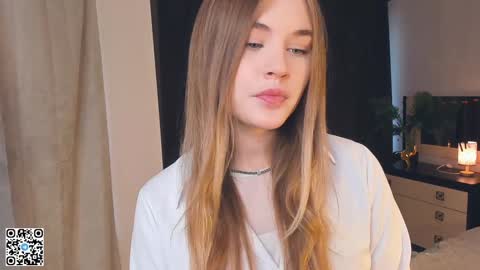 Violet online show from December 27, 8:13 am