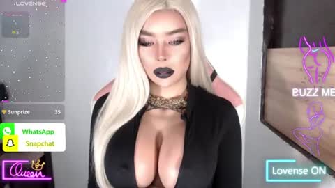 Snapshot of sheenafrost chatting on July 17, 5:51 pm sheenafrost online show from July 17, 5:51 pm