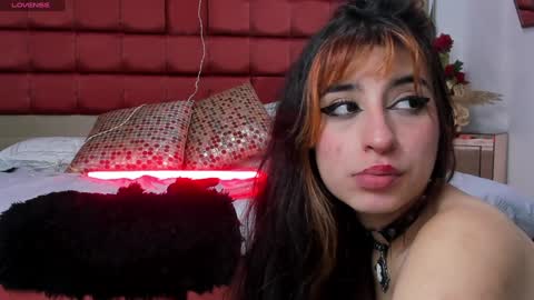 Shego  online show from December 28, 9:30 pm