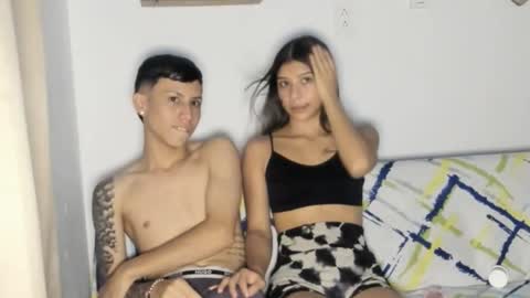 sheilanyarturo online show from February 1, 12:53 am