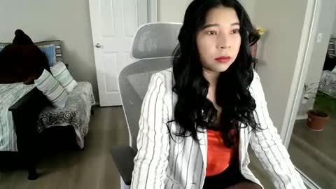 sheilyn_smith online show from February 11, 4:17 am