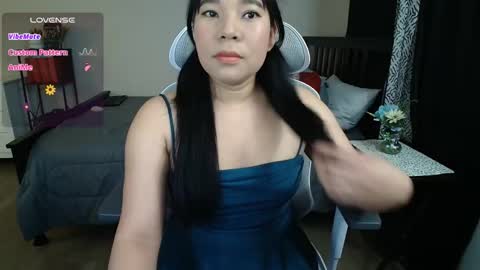 sheilyn_smith online show from February 19, 5:14 am