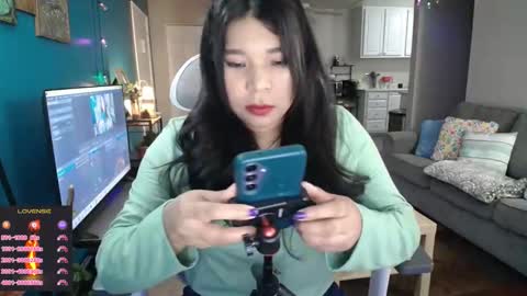 sheilyn_smith online show from March 17, 2:27 am