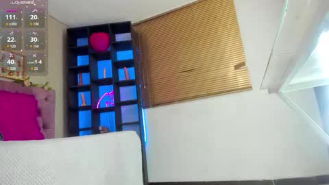 Shelby cute  online show from March 12, 1:01 am