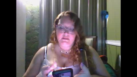 Red online show from November 20, 11:15 pm