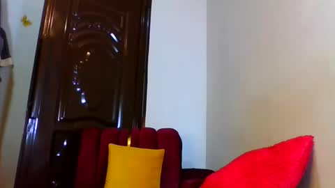 Snapshot of shelia420715 chatting on May 27, 5:21 pm shelia420715 online show from May 27, 5:21 pm