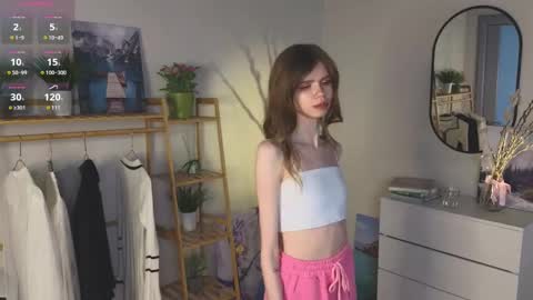 Snapshot of shelleyborom chatting on March 8, 7:05 am Sofia online show from March 8, 7:05 am