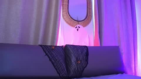  Transmission schedule Monday - Friday 715 am to 200 pm time Colombia  online show from October 25, 1:07 pm