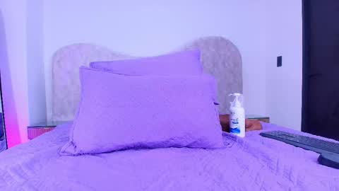 Shelsy online show from November 17, 12:33 pm