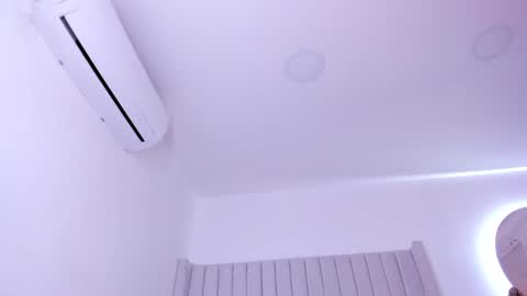 shelynna_azzul online show from January 16, 10:44 pm