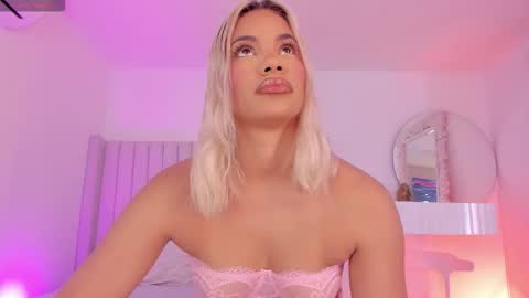 shelynna_azzul online show from November 29, 8:56 pm