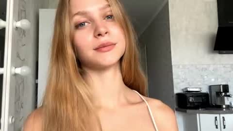 Kiki online show from June 16, 9:56 am