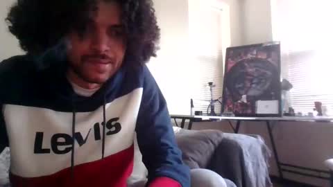 Snapshot of shenanig00n chatting on October 25, 8:14 pm dl shenanigoon online show from October 25, 8:14 pm