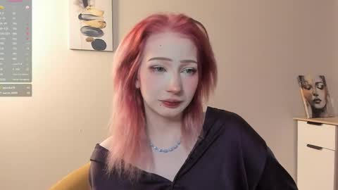 Julia online show from April 25, 7:22 am