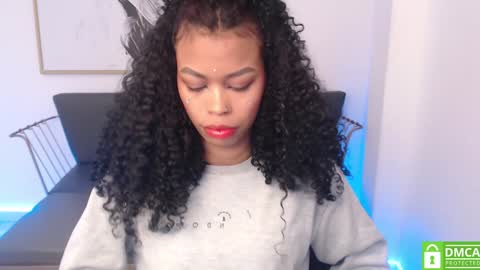 Shenna online show from February 6, 1:32 pm