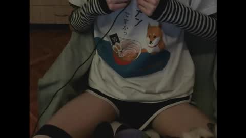 Snapshot of sheppaws4you chatting on December 21, 12:40 am sheppaws4you online show from December 21, 12:40 am