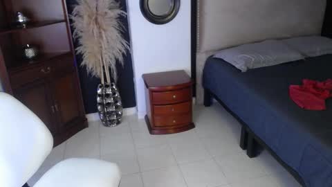 sheryl_jones online show from January 5, 5:27 pm