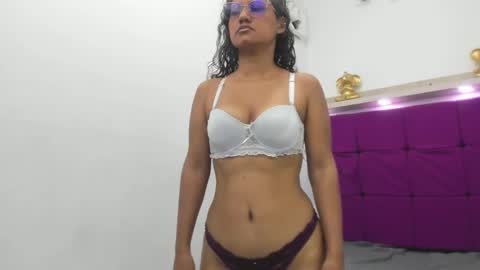 Snapshot of sheryn_brown1 chatting on September 30, 11:48 am sheryn_brown1 online show from September 30, 11:48 am