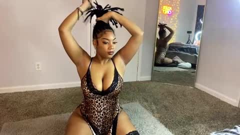 Snapshot of shesonastyy_20 chatting on September 13, 9:09 am Ask about Factime and csh pp online show from September 13, 9:09 am