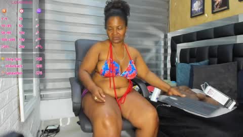 sheyla__ebony online show from March 28, 11:59 pm