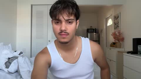 Snapshot of shezadeboy chatting on October 6, 2:03 pm shezadeboy online show from October 6, 2:03 pm